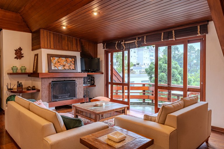 Lindo Apto no Capivari - Campos do Jordão/SP