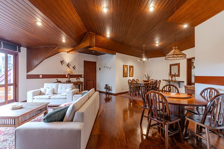 Lindo Apto no Capivari - Campos do Jordão/SP