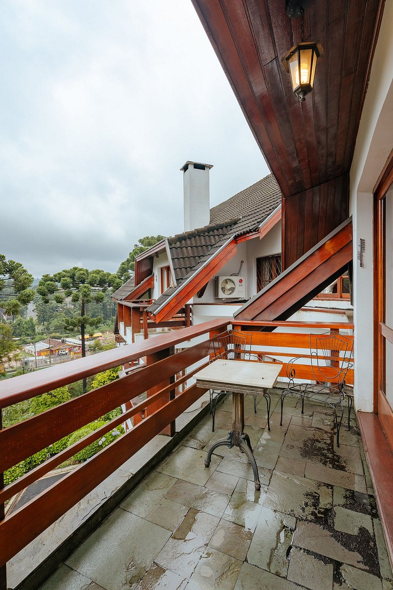 Lindo Apto no Capivari - Campos do Jordão/SP