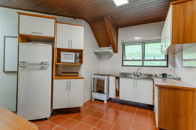 Apartamento com 3 quartos no Capivari