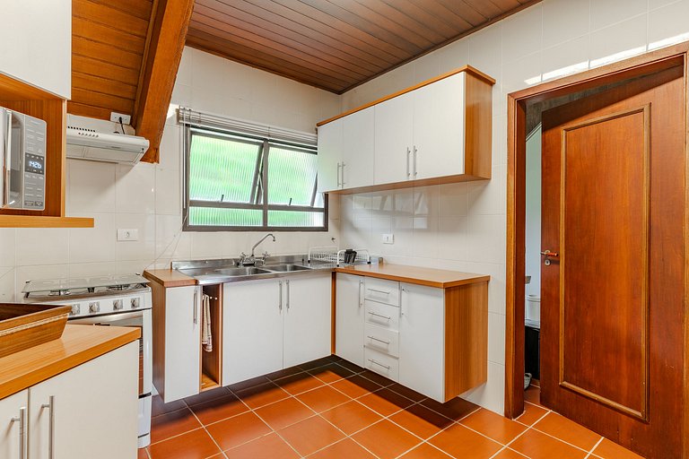 Lindo Apto no Capivari - Campos do Jordão/SP