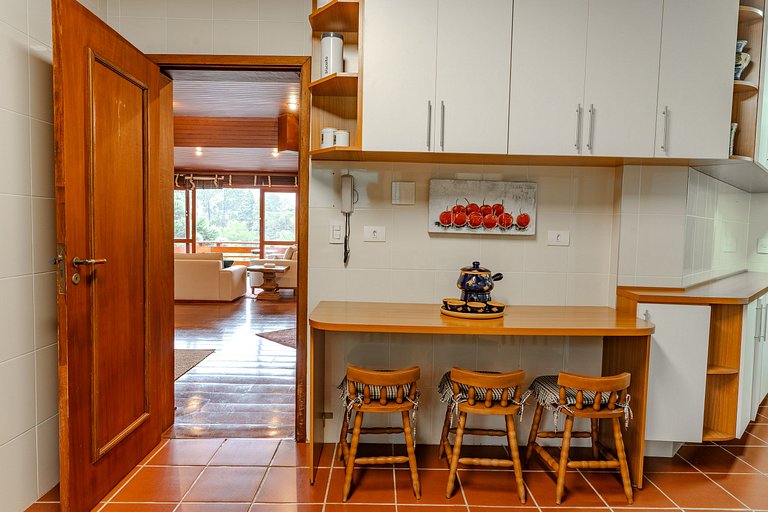 Apto no Capivari -032- Campos do Jordão/SP