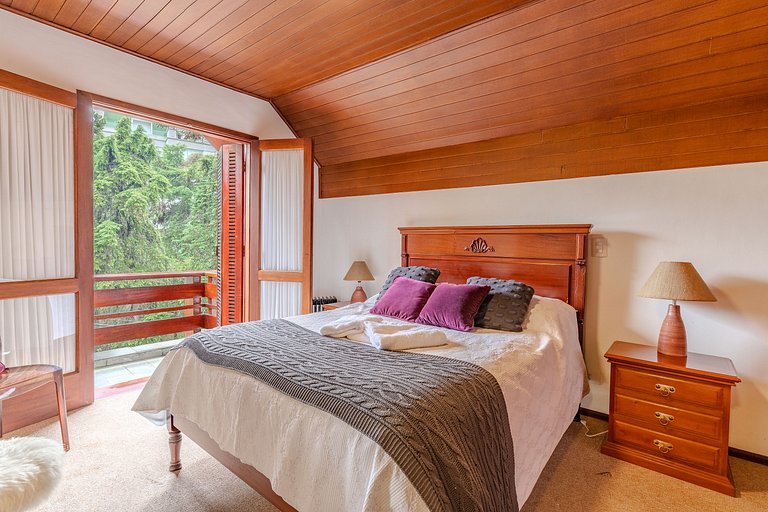 Lindo Apto no Capivari - Campos do Jordão/SP