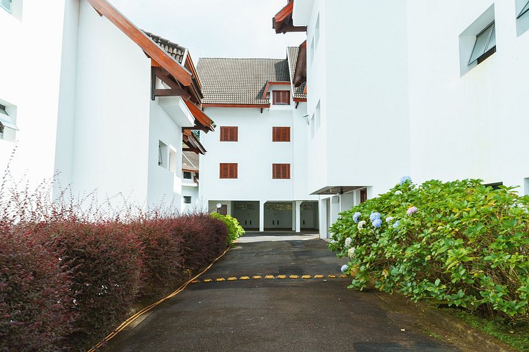 Lindo Apto no Capivari - Campos do Jordão/SP