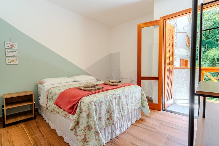 Charmoso Apartamento em Santo Antônio do Pinhal