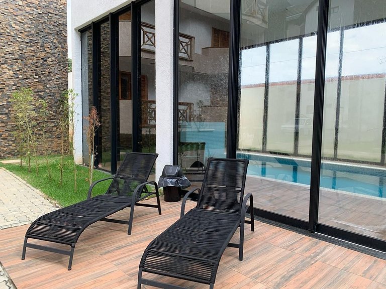 Charmoso Apartamento em Santo Antônio do Pinhal