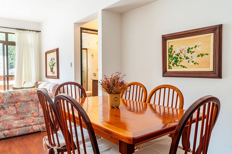 Lindo Apto no Centro de Serra Negra/SP