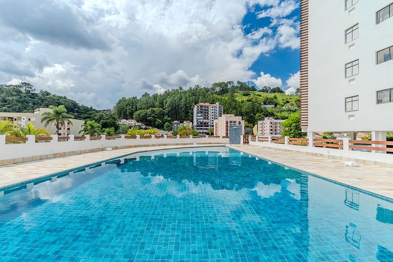 Lindo Apto no Centro de Serra Negra/SP