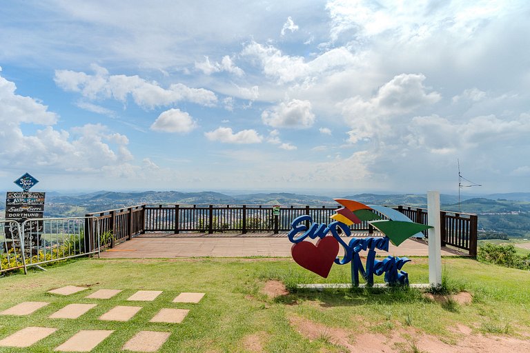 Lindo Apto no Centro de Serra Negra/SP