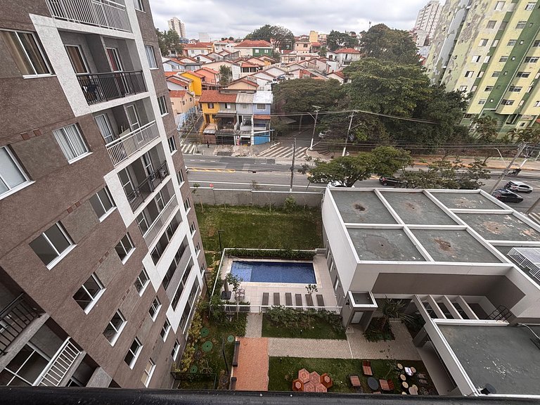 Apto completo a 400 metros da USP