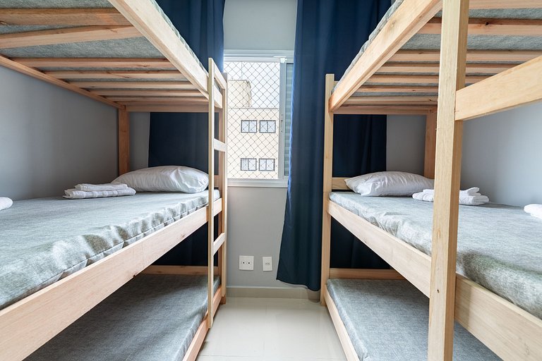 Moderno apartamento na Praia da Enseada