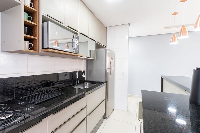 Moderno apartamento na Praia da Enseada