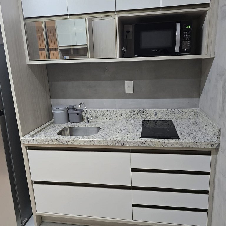 Apartamento no Caminho das Árvores