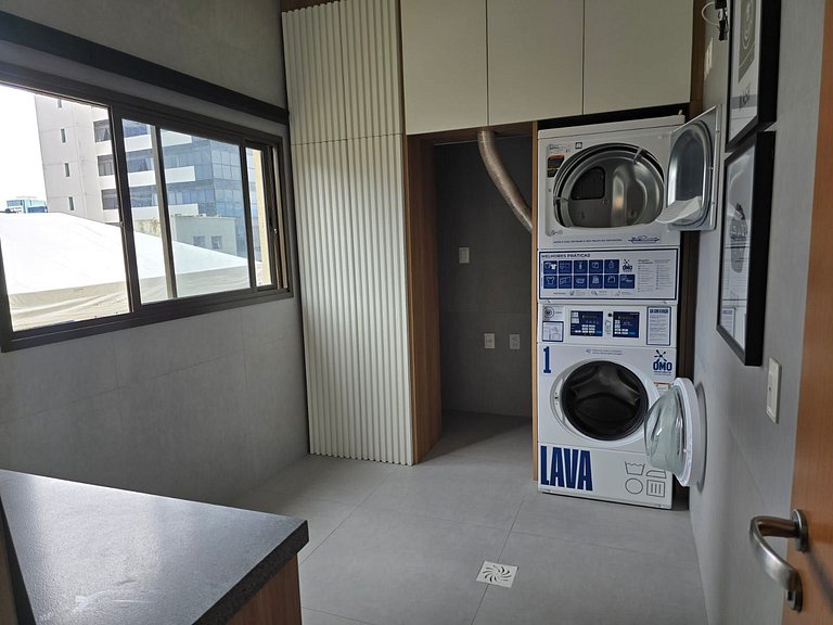 Apartamento no Caminho das Árvores