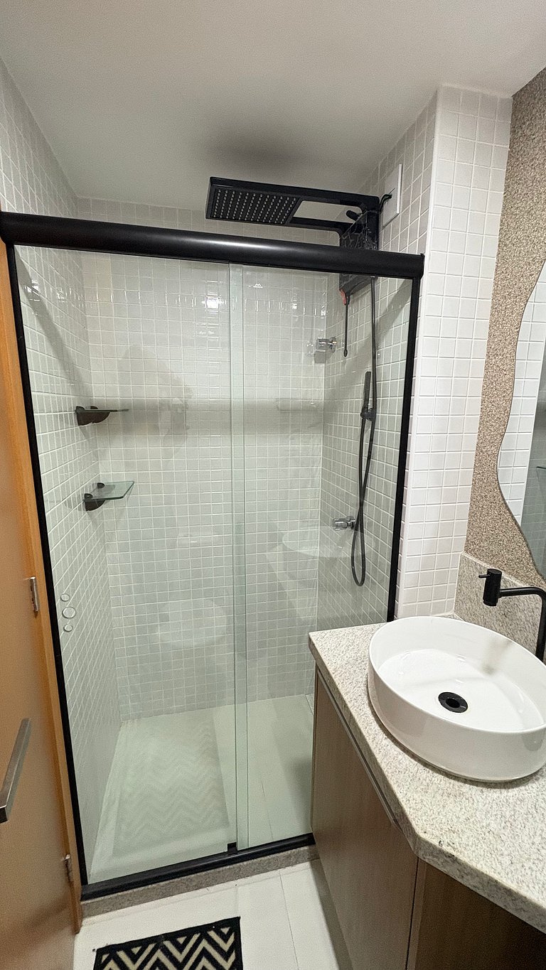 Studio com cozinha no Jardim Armação - Salvador/BA