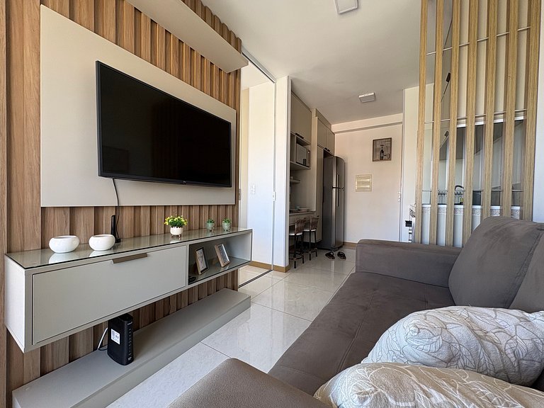 Apartamento com varanda em Salvador, Caminho das Árvores