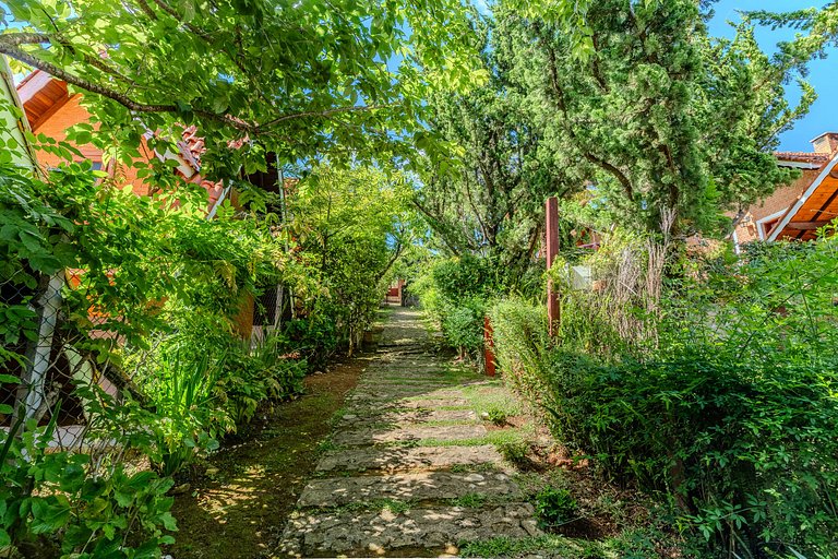 Chalezinho Próximo ao Centro de Monte Verde/MG