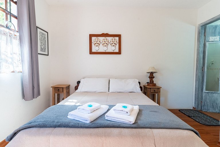 Chalezinho de montanha no centrinho de Monte Verde