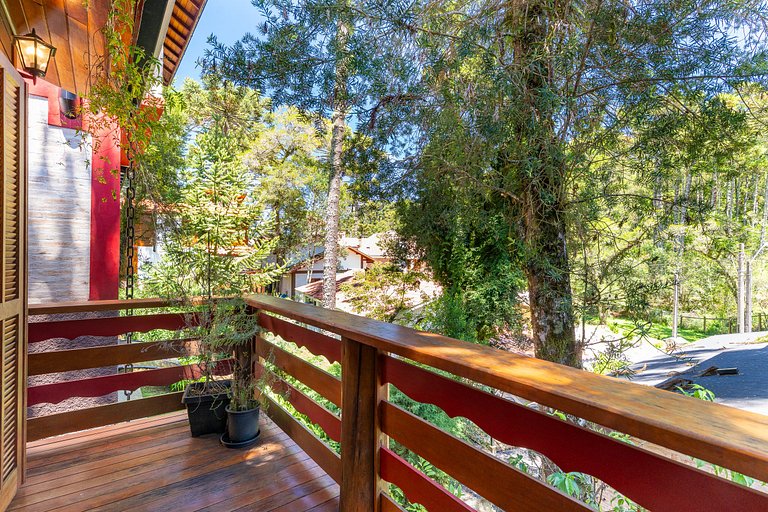 Linda Casa próximo ao Centro de Monte Verde/MG