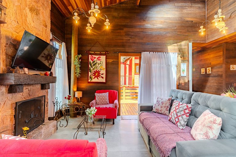 Linda Casa próximo ao Centro de Monte Verde/MG