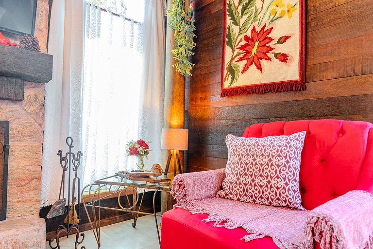 Linda Casa próximo ao Centro de Monte Verde/MG