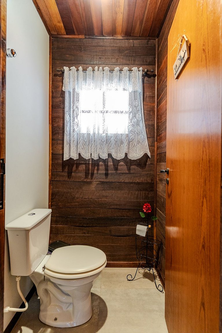 Linda Casa próximo ao Centro de Monte Verde/MG