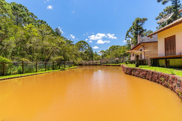 Linda Casa próximo ao Centro de Monte Verde/MG