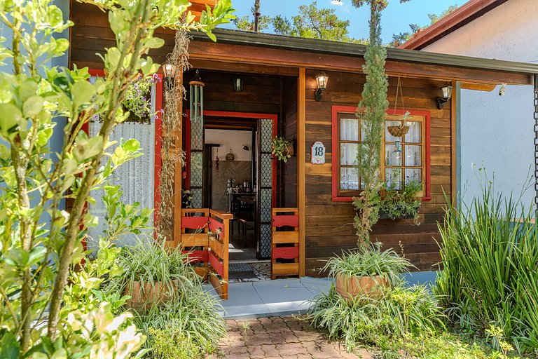 Linda Casa próximo ao Centro de Monte Verde/MG