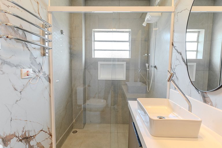 Apto no Centro -003- Campos do Jordão/SP