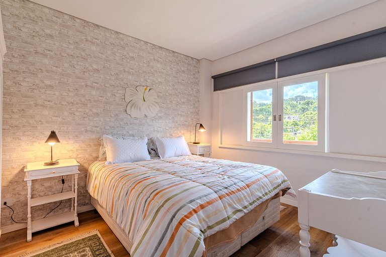 Lindo Ap próximo ao Centro de Campos do Jordão