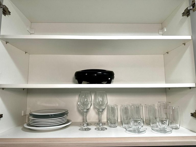 Apto no Mercure -Caminho das Arvores- Salvador/BA