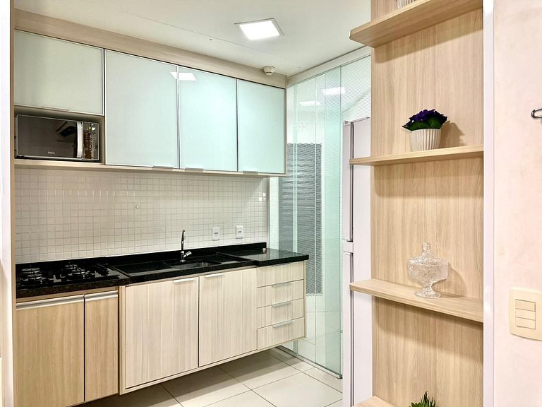 Apto no Mercure -Caminho das Arvores- Salvador/BA