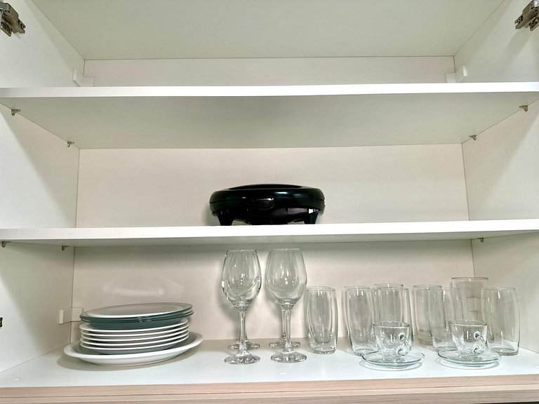 Apto no Mercure -Caminho das Arvores- Salvador/BA