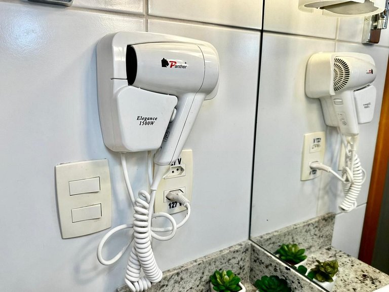 Apto no Mercure -Caminho das Arvores- Salvador/BA